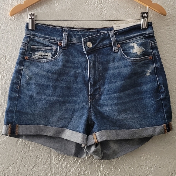American Eagle Mom Short Size 4 NWT - Picture 1 of 7